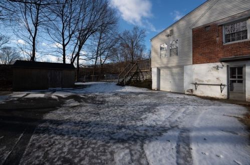 119 Highland Ave, West Springfield MA 01089-1017 exterior