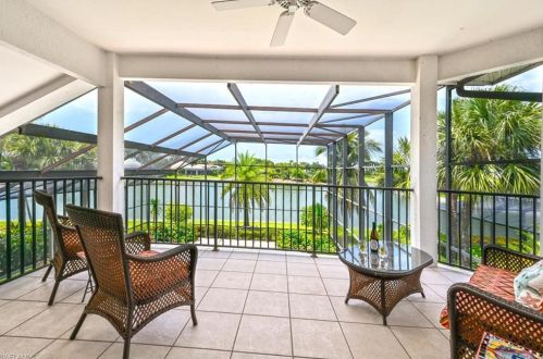 4817 Keswick Way, Naples FL 34105-6626 exterior