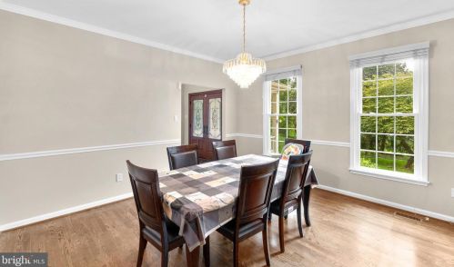 10158 Bracken Dr, Ellicott MD  21042-1675 exterior