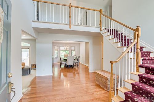 102 King St, Edison NJ 08820-1023 exterior