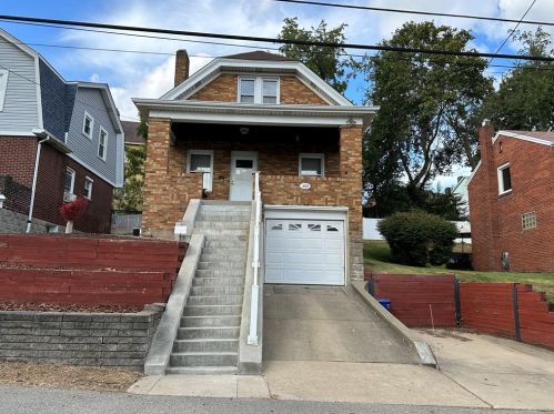 1488 Keever Ave, Pittsburgh, PA 15205-3837