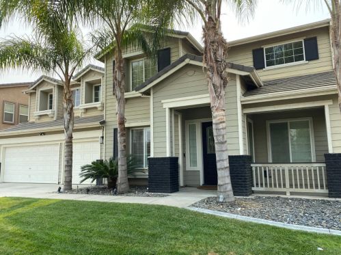 4593 Berkeley Ave, Turlock, CA 95382-7473