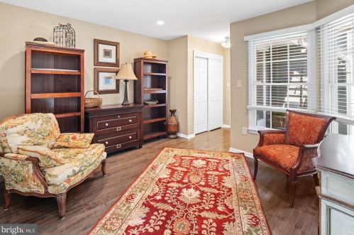 72 Coriander Dr, Princeton, NJ 08540-9424