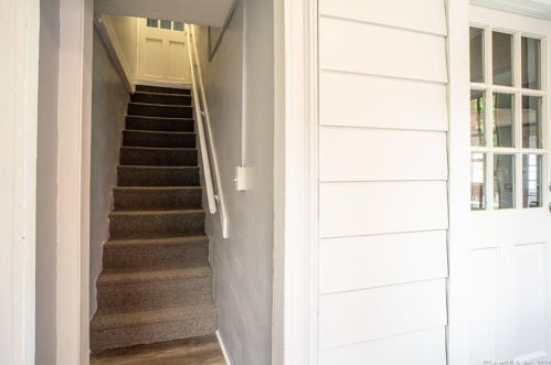 178 Oak St, New Britain CT  06051-1219 exterior