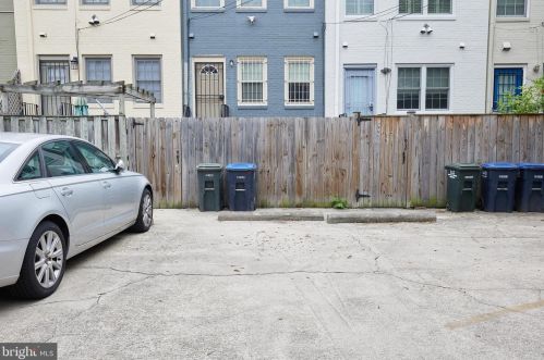 1908 New Hampshire Ave, Washington DC 20009-3310 exterior