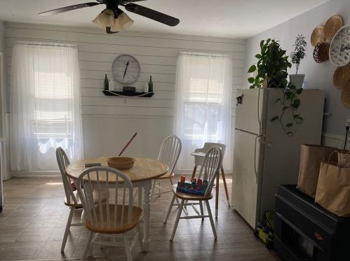 275 Diamond Hl Rd, Woonsocket RI 02895-1504 exterior