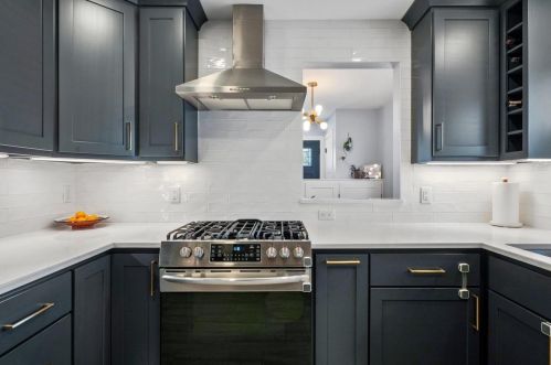 1858 Rutledge St, Madison WI  53704-5543 exterior