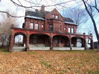 315 Spruce St, Sault Sainte Marie MI  49783-2112 exterior