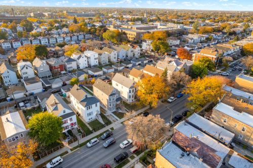 2140 Laramie Ave, Chicago IL 60639-3103 exterior