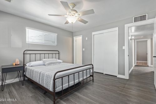 3407 44th Pl, Phoenix AZ  85018-6025 exterior