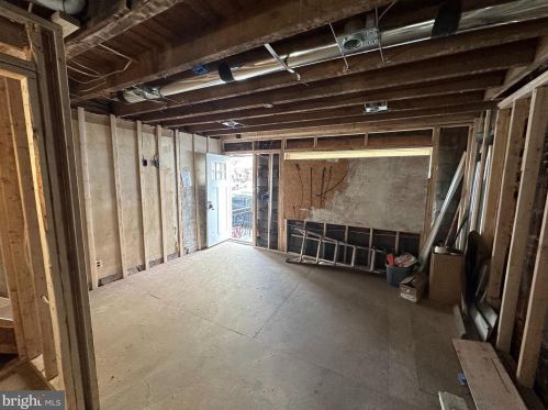 1633 9th St, Philadelphia PA  19122-0028 exterior