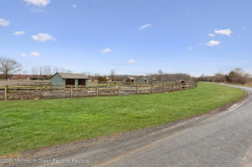 14 Province Line Rd, Plumsted Township NJ  08533-1008 exterior