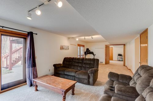 4241 Daniel Dr, Saint Paul MN exterior