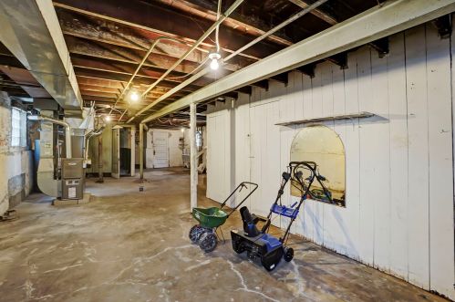 718 50th Pl, Chicago IL 60609-5155 exterior