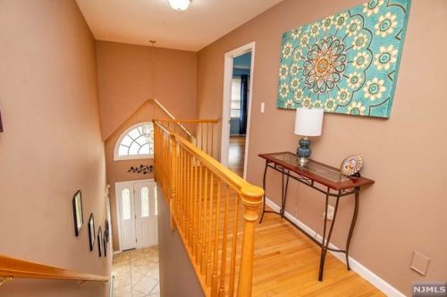 218 Manhattan Ter, Dumont NJ  07628-2234 exterior