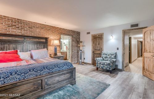 4375 Anklam Rd, Tucson AZ 85745-2149 exterior