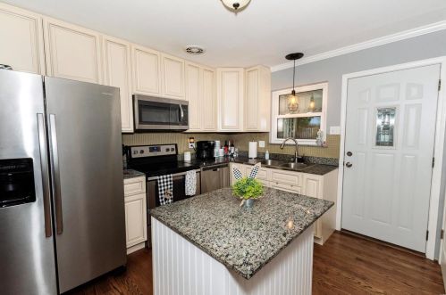 7937 Kingwood St, Saint Louis MO 63123-3554 exterior