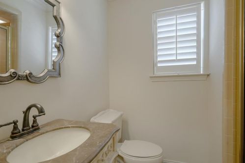 6715 Clearhaven Dr, Dallas TX 75248-4151 exterior