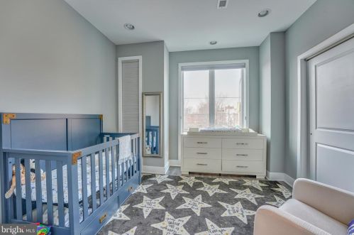 1333 2nd St, Philadelphia PA 19122-0033 exterior