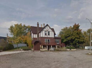 5270 Clinton Ave, Milwaukee WI  53223-4718 exterior