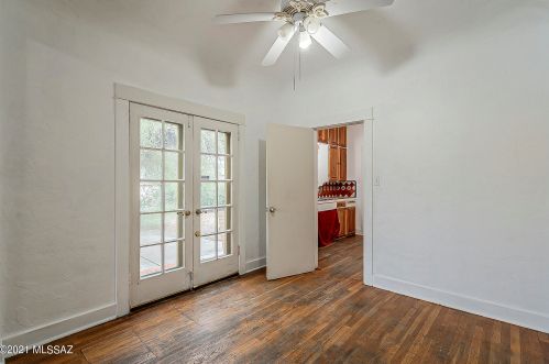 1338 Grant Rd, Tucson AZ 85712-2307 exterior