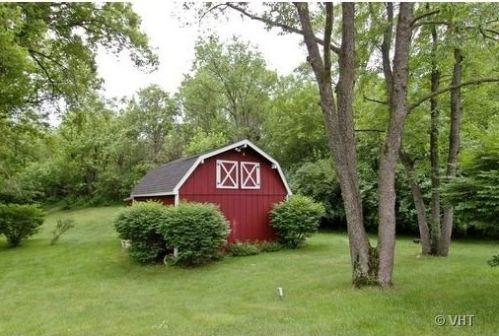 2511 Timber Trl Dr, Bull Valley IL 60012-1521 exterior