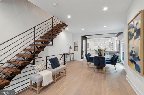 808 Fitzwater St, Philadelphia PA 19147-2808 exterior