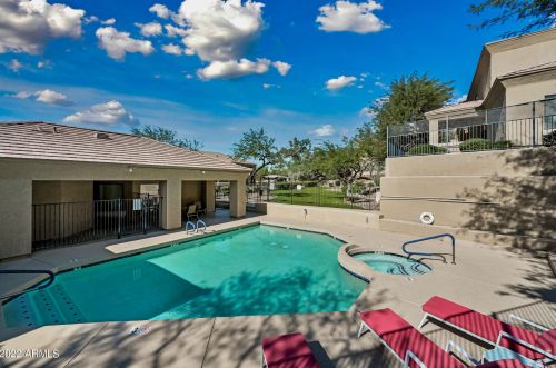 1716 Cortez St, Phoenix AZ 85020-1322 exterior