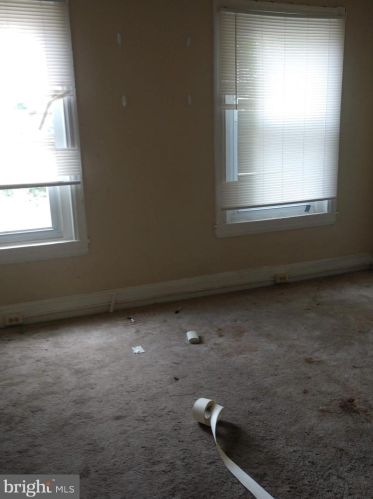 25 Front St, Darby PA 19023-3013 exterior