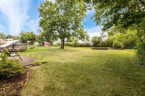 6739 Madison Ave, Pittsburgh PA 15122-2737 exterior