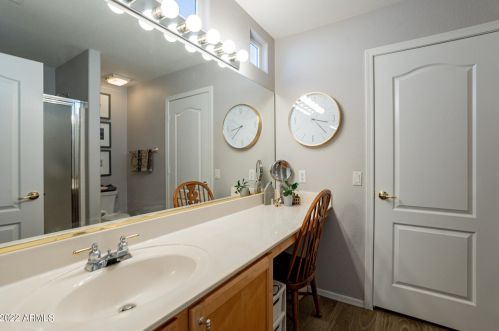 1402 Cherry Hills Dr, Chandler AZ  85249-8775 exterior