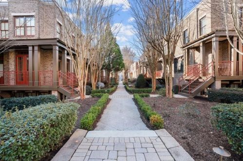 4649 Magnolia Cmns, Atlanta, GA 30338-7715