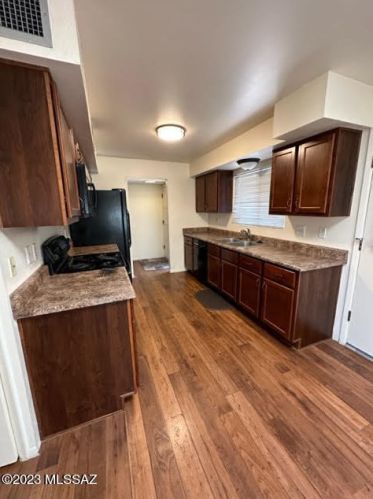 239 Calle Diamante, Tucson AZ  85704-6610 exterior