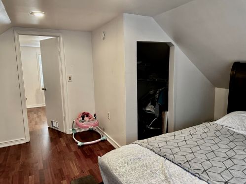 3673 18th St, Milwaukee WI  53221-1551 exterior