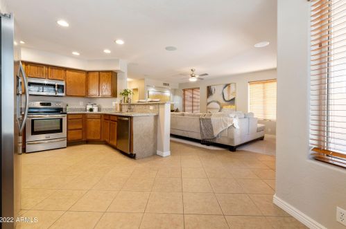 15210 42nd St, Phoenix AZ 85048-7001 exterior