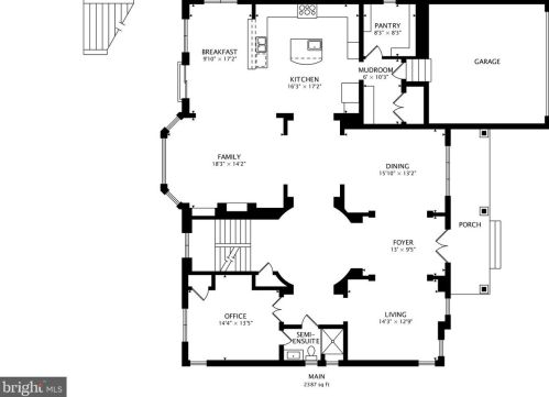 6802 Van Fleet Dr, Mc Lean, VA 22101-5140