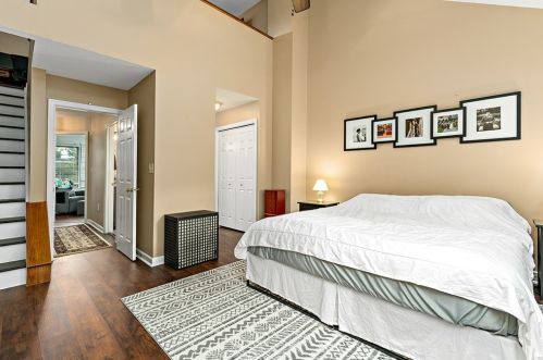 44 18 St, Pittsburgh PA 15222-4401 exterior