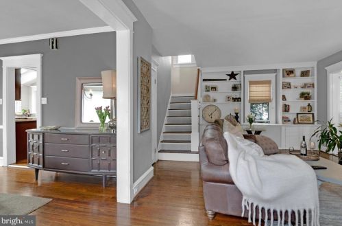 215 Marne Ave, Tavistock NJ 08033-1444 exterior