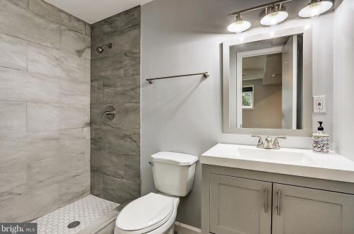 1506 Leister Dr, Silver Spring MD 20904-1548 exterior