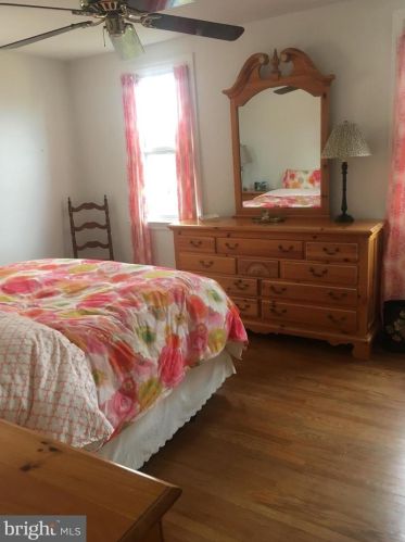 109 Vly Vw Rd, Media PA 19063-1430 exterior