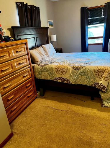 4645 68th St, Milwaukee WI  53220-3917 exterior