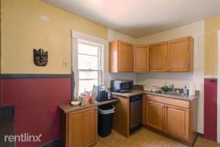 106 Madison St, Ann Arbor MI  48104-2944 exterior