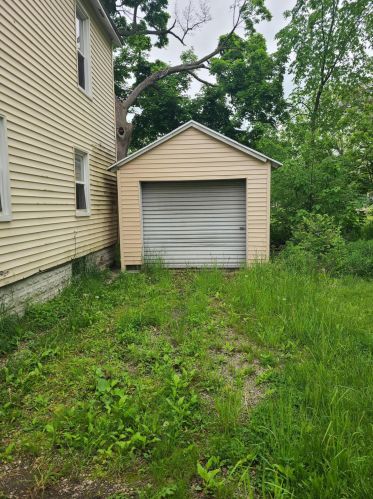 725 Edwards St, Kalamazoo MI 49007-3507 exterior