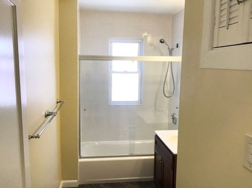 93 Ripley St, Newton MA 02459-2209 exterior