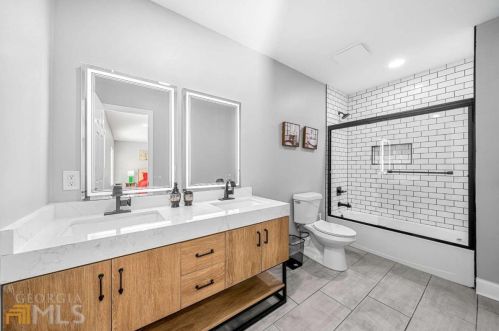 992 Beckwith St, Atlanta GA 30314-4113 exterior