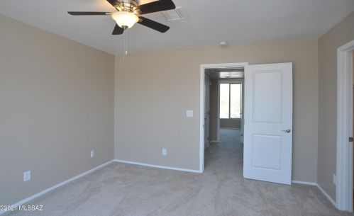 3417 Calle De Ln Bajada, Tucson AZ 85746-8337 exterior