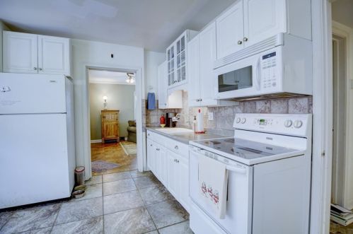 117 Marquette St, Madison WI 53704-5111 exterior