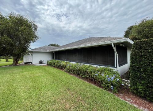 4338 Gator Trce Cir, Fort Pierce FL 34982-6803 exterior