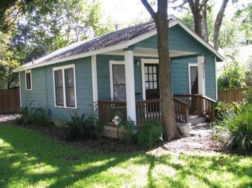 4215 Bellvue Ave, Austin, TX 78756-3414