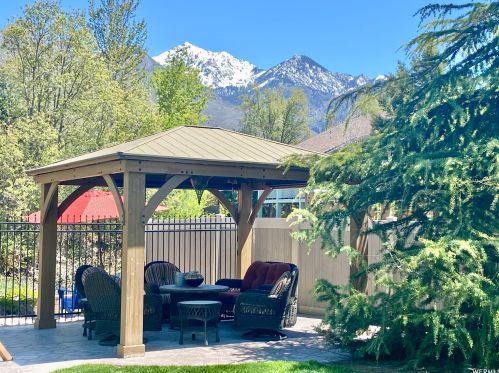 2161 Lorita Way, Sandy UT 84093-6514 exterior